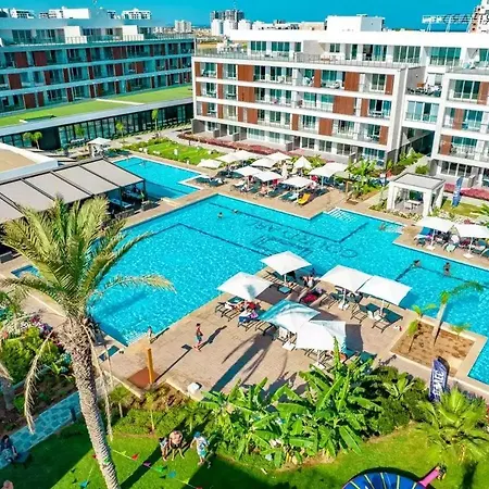 Xo Courtyard Long Beach Iskele Appartement *